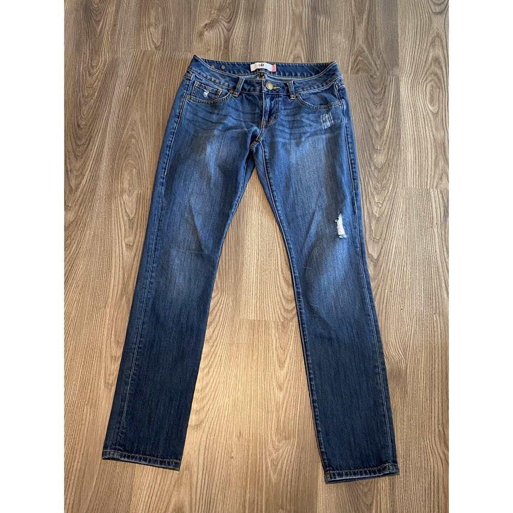 CAbi Slim Boyfriend Jeans Womens size 2 Style 5165 Distressed Blue Wash